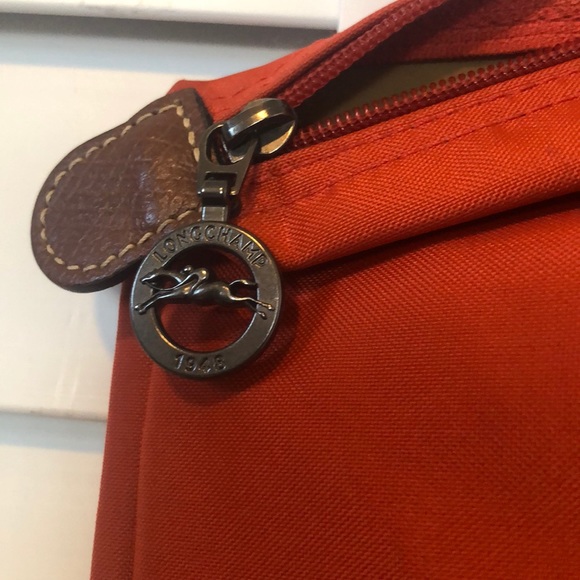 Longchamp Le Pliage Original M Handbag in Orange - Picture 6 of 13